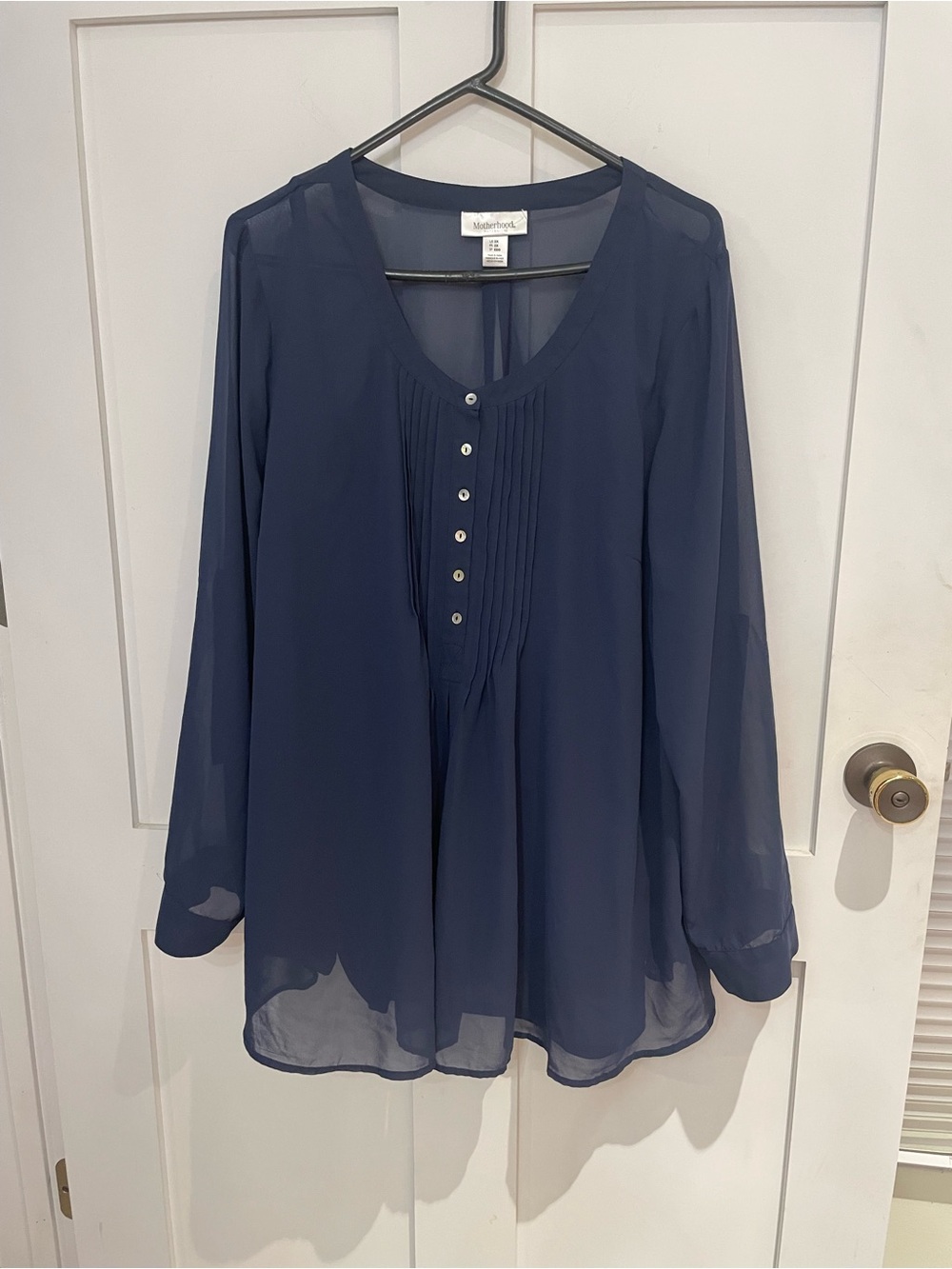 Motherhood Navy Long-Sleeve Shear  Peasant Blouse with navy tank Women’s 2X